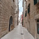 Апартаменты Old Town Макарска